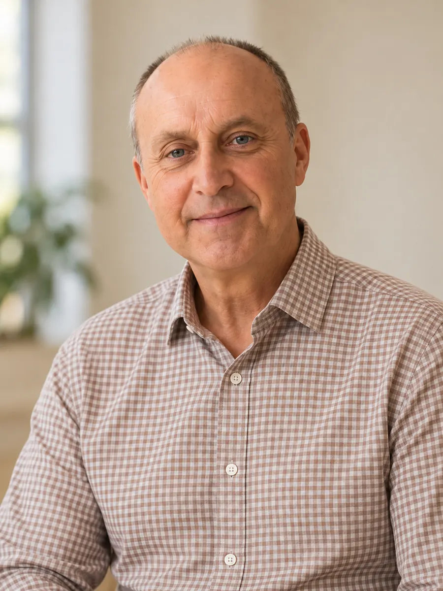 Dr. Daniel Mercer