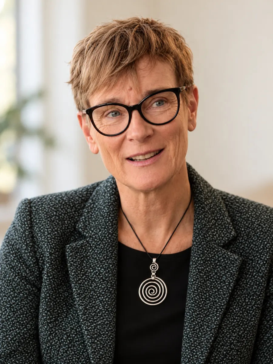 Dr. Helen Ward